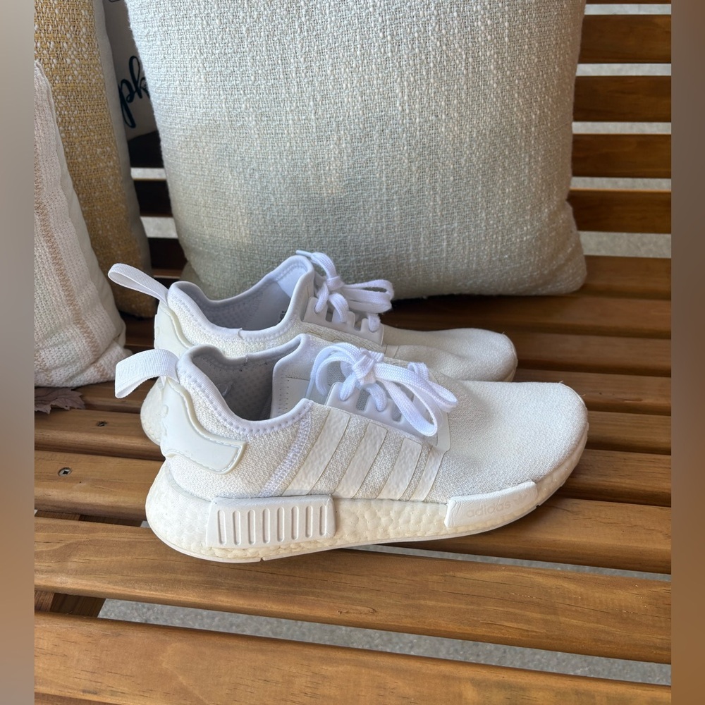 White Adidas NMD